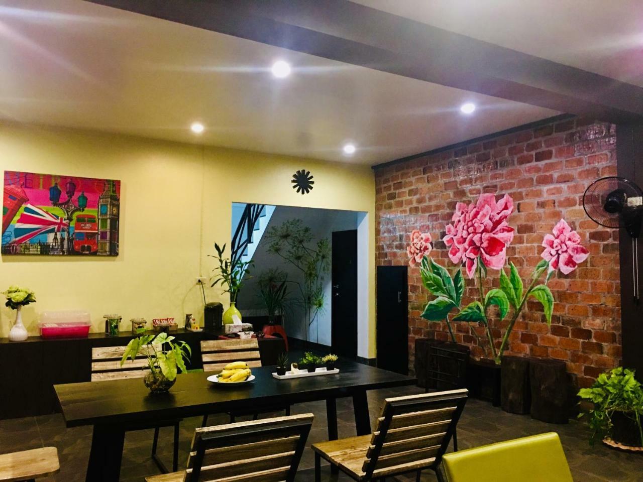 Mo De Loft Hotel Talat Yai Buitenkant foto